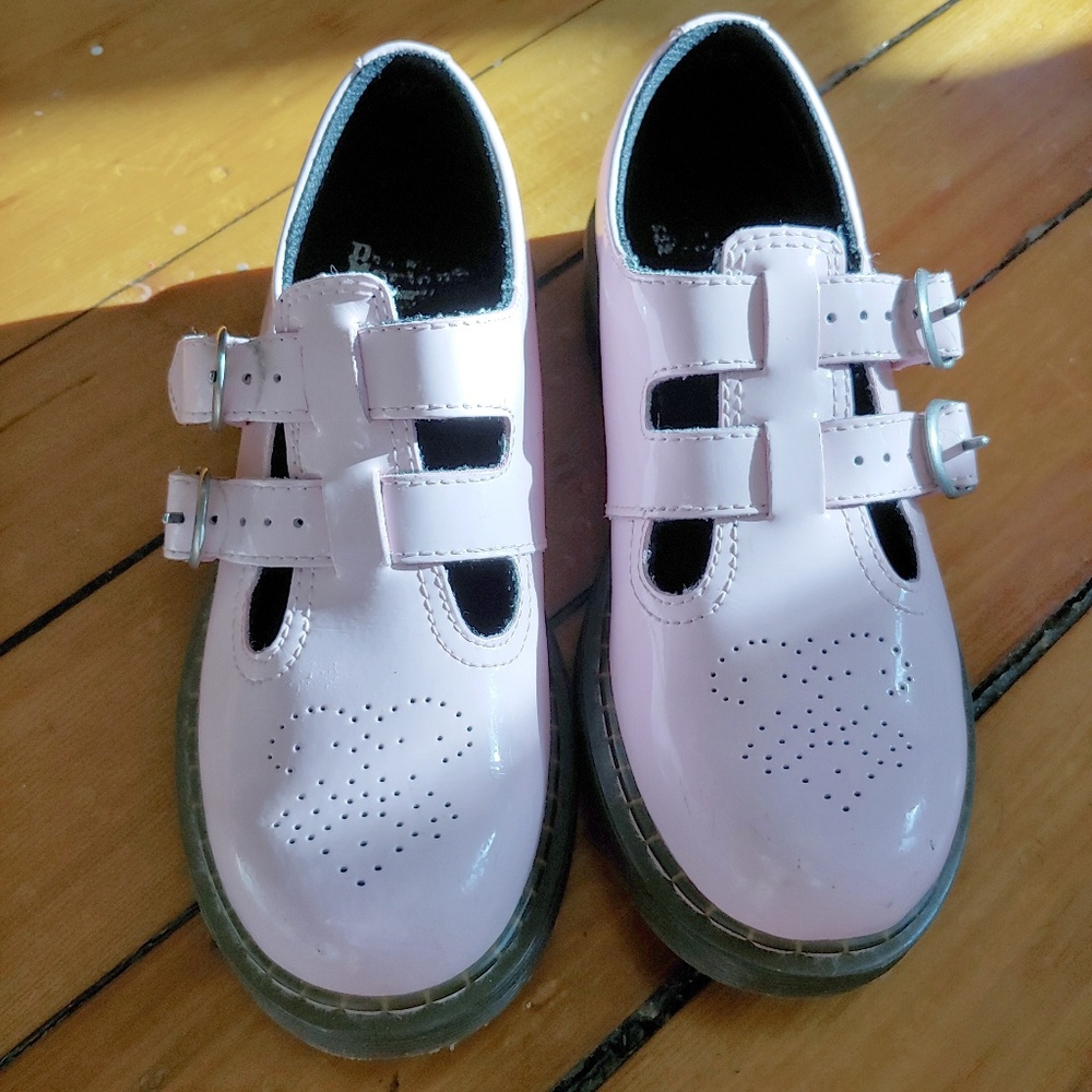 RARE Dr. Martens sz 3 UK or 5.5  ladies